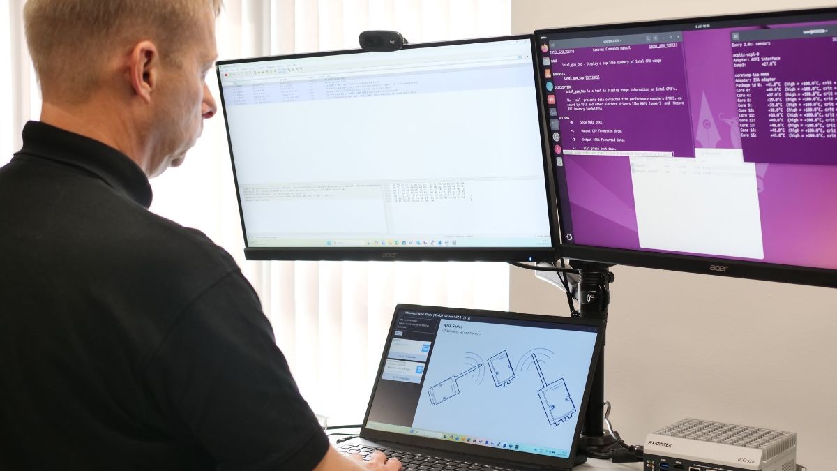 Remote performance benchmarking for industrial computing