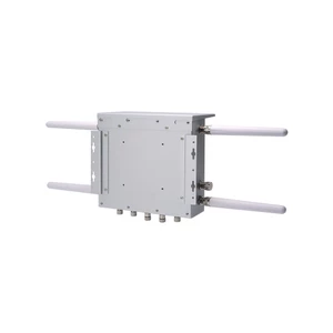 Axiomtek NVIDIA Jetson Orin NX Rugged IP67-rated Fanless Edge AI System 
